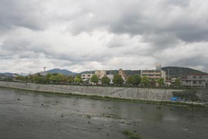 法性寺遠景