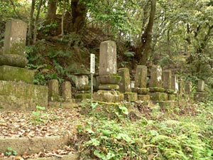 光勝寺の千葉家廟所