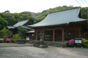 光勝寺本堂と親師堂