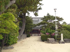 大隈家菩提寺　龍泰寺