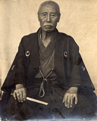 臼井角太